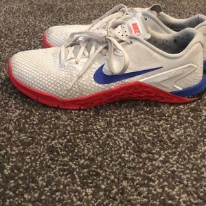 Women’s nike metcons